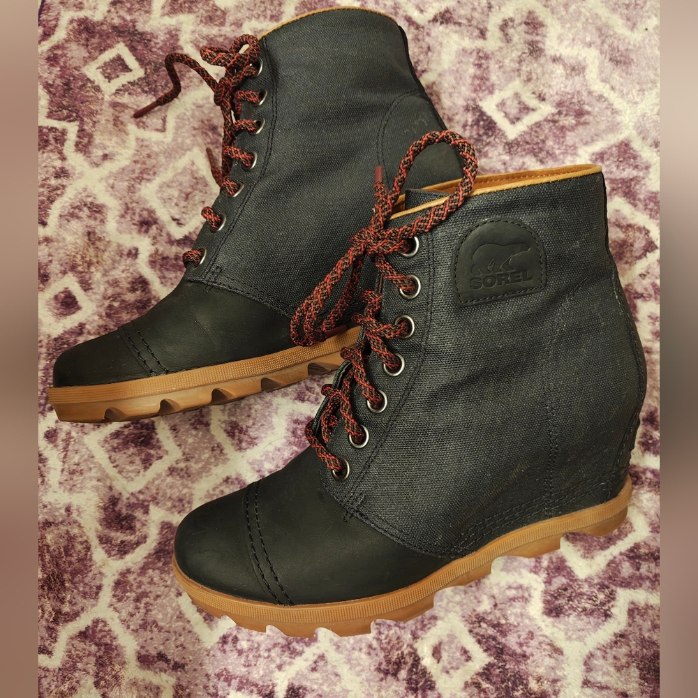 Sorel PDX Black Lace Up Wedge Booties